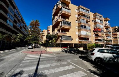 Resale - Apartment / flat - Santa Pola - Puerto