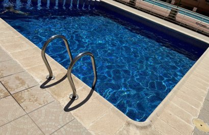 Resale - Apartment / flat - Santa Pola - Puerto