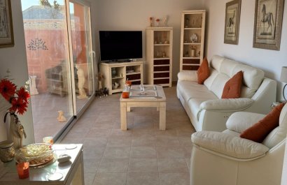 Resale - Townhouse / Duplex / Corner - Fortuna - LAS KALENDAS