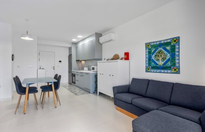 Resale - Apartment / flat - San Miguel de Salinas