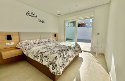 Resale - Villa - Benijofar
