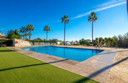 Resale - Villa - Orihuela Costa - Villamartín