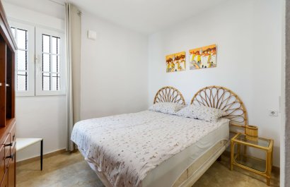 Resale - Villa - Orihuela Costa - Villamartín