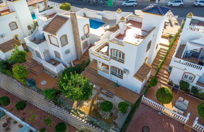 Resale - Villa - Orihuela Costa - Villamartín