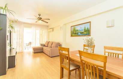 Resale - Apartment / flat - Torrevieia - Playa del Cura