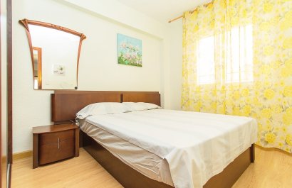 Resale - Apartment / flat - Torrevieia - Playa del Cura