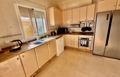 Resale - Villa - Benferri