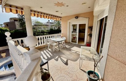 Resale - Villa - Benferri