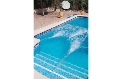 Resale - Villa - Benferri