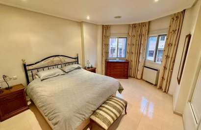 Resale - Villa - Benferri