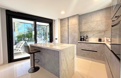 Resale - Villa - Orihuela Costa - Villamartín