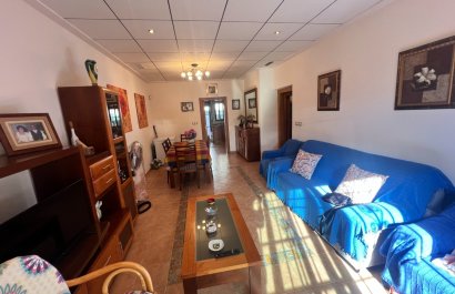 Resale - Villa - Orihuela Costa - Punta Prima