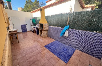 Resale - Villa - Orihuela Costa - Punta Prima