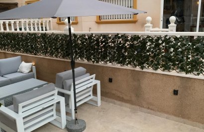 Herverkoop - Villa - Orihuela Costa - La Zenia