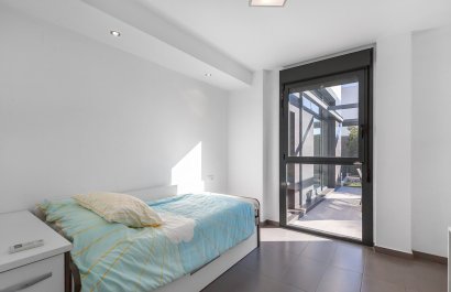 Resale - Townhouse / Duplex / Corner - Algorfa - La finca Golf