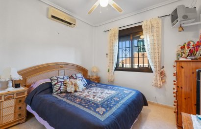 Resale - Villa - Bigastro