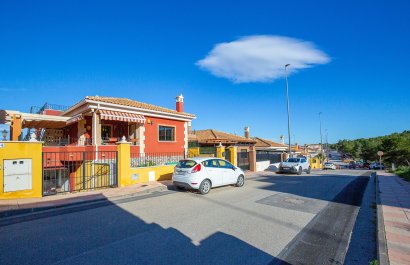 Resale - Villa - Bigastro