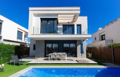 Resale - Villa - Vistabella