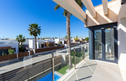 Resale - Villa - Vistabella