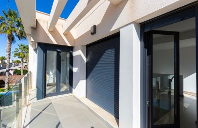 Resale - Villa - Vistabella