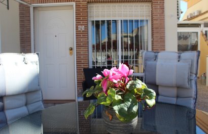 Resale - Villa - Villamartín - PAU 8