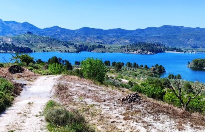 Herverkoop - Perceel / Grond - Planes