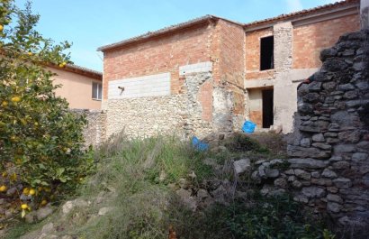 Resale - Townhouse / Duplex / Corner - Planes