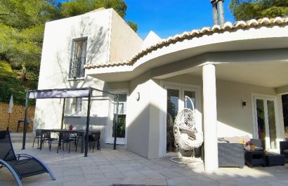 Resale - Villa - Altea - Marina Baja