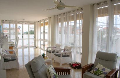 Resale - Villa - La Manga del Mar Menor