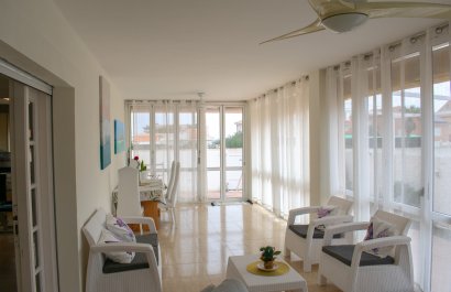 Resale - Villa - La Manga del Mar Menor