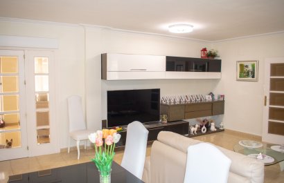 Resale - Villa - La Manga del Mar Menor