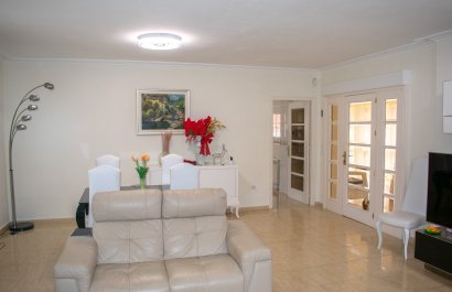 Resale - Villa - La Manga del Mar Menor