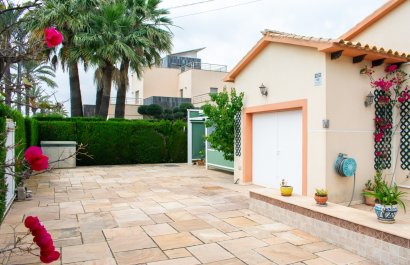 Resale - Villa - Orihuela Costa - Cabo Roig