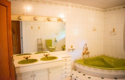 Herverkoop - Villa - Llano de brujas