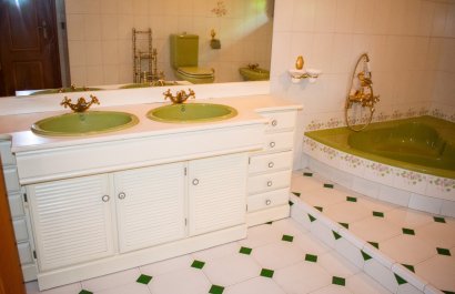 Herverkoop - Villa - Llano de brujas