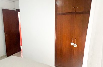 Resale - Apartment / flat - Torrevieia - Center