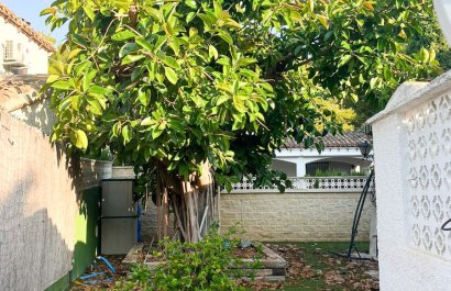 Resale - Villa - Orihuela Costa - Punta Prima