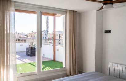 Resale - Apartment / flat - Orihuela Costa - La Zenia