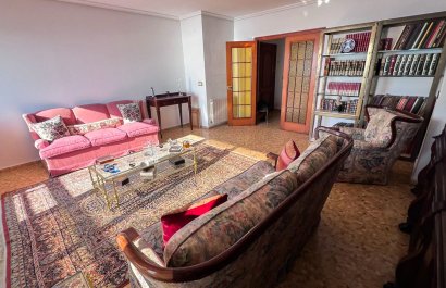 Resale - Apartment / flat - Alicante - Center