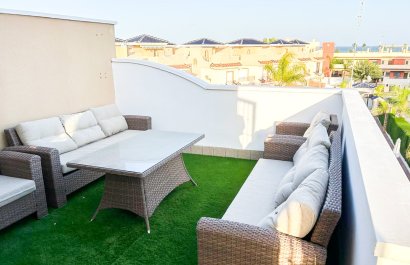 Resale - Townhouse / Duplex / Corner - Pilar de la Horadada - Torre de la Horadada