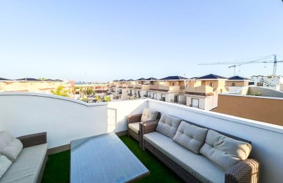 Resale - Townhouse / Duplex / Corner - Pilar de la Horadada - Torre de la Horadada
