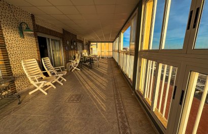 Resale - Apartment / flat - Santa Pola - Puerto