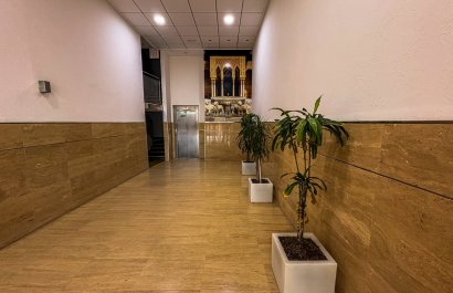 Resale - Apartment / flat - Santa Pola - Puerto