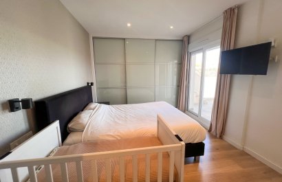 Resale - Villa - Torrevieia - Torrevieja