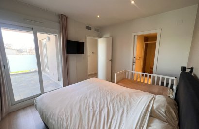 Resale - Villa - Torrevieia - Torrevieja