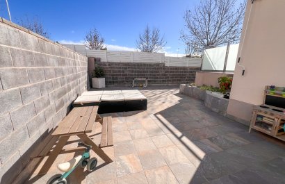 Resale - Villa - Torrevieia - Torrevieja