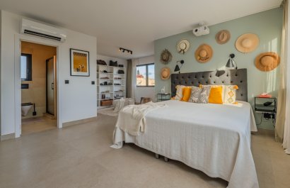 Resale - Villa - Alicante - Cabo de las Huertas