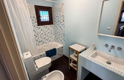 Resale - Villa - Santa Pola - El Poble Llevanti