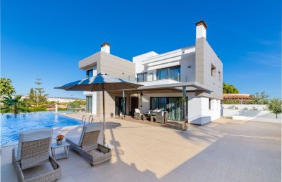 Resale - Villa - Torrevieia - Torrevieja