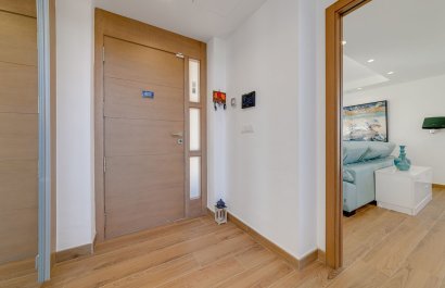 Resale - Villa - Torrevieia - Torrevieja